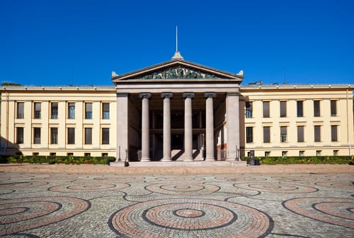 Universidad de Oslo Universidad de Oslo