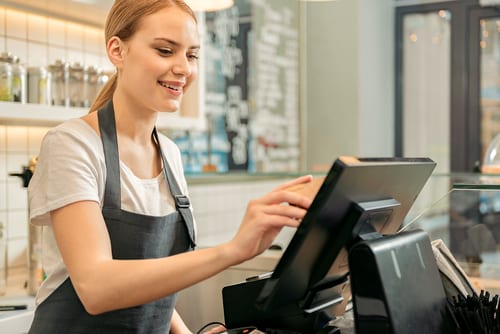 Niveau d’anglais pour travailler comme caissier(ère)